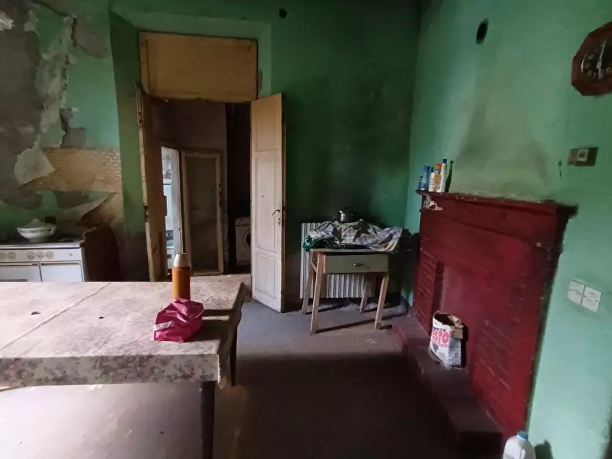 Immagine 14 di Appartamento in vendita  a Castelnuovo Di Garfagnana