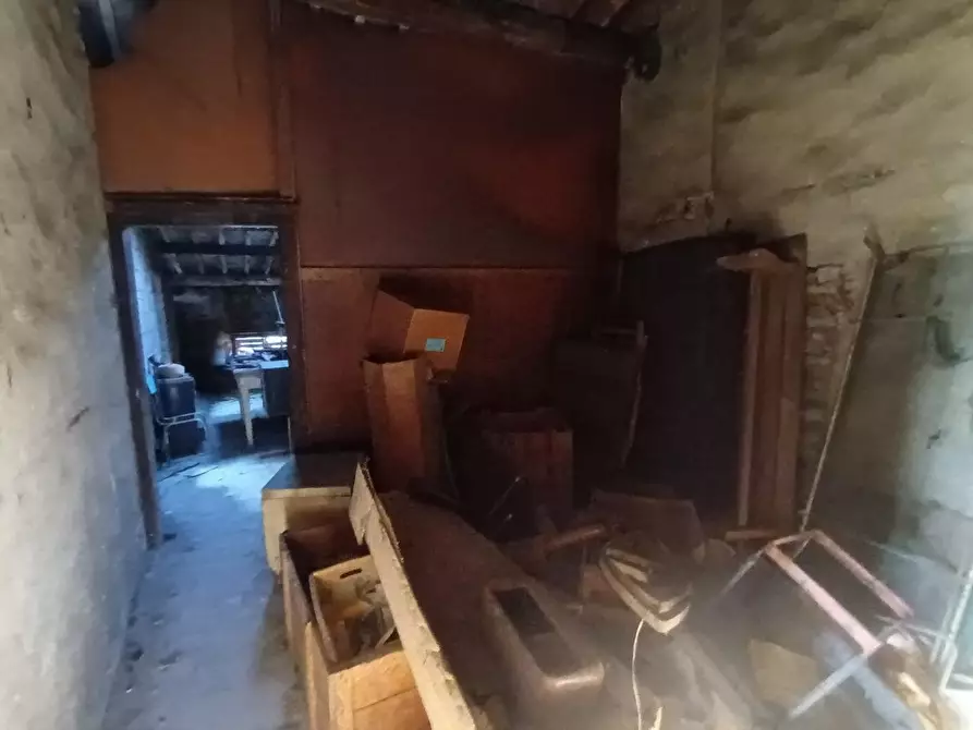 Immagine 6 di Appartamento in vendita  a Castelnuovo Di Garfagnana