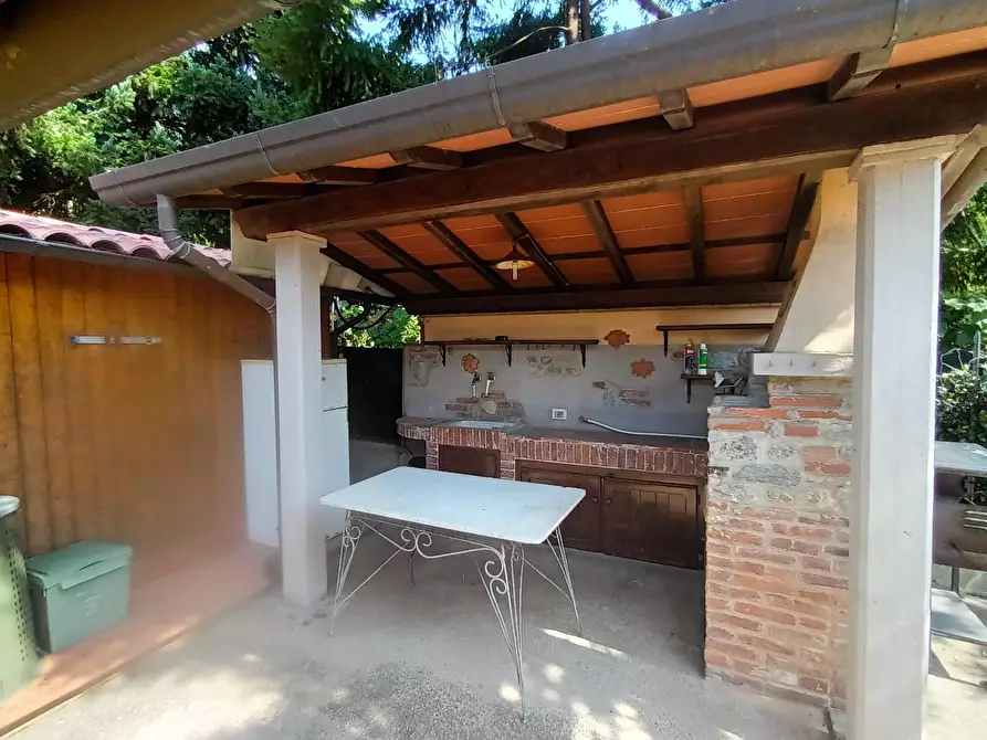 Immagine 42 di Casa bifamiliare in vendita  a Camaiore