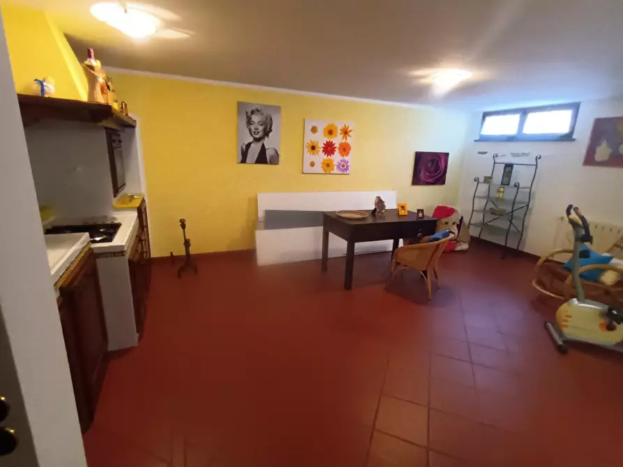 Immagine 7 di Casa bifamiliare in vendita  a Camaiore