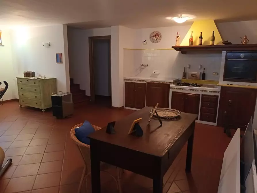 Immagine 9 di Casa bifamiliare in vendita  a Camaiore
