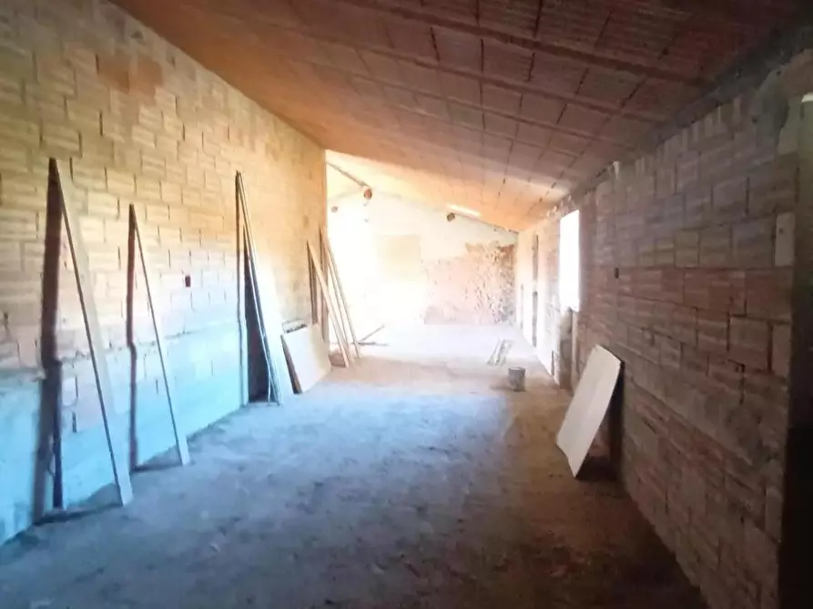 Immagine 6 di Terratetto in vendita  a Lucca