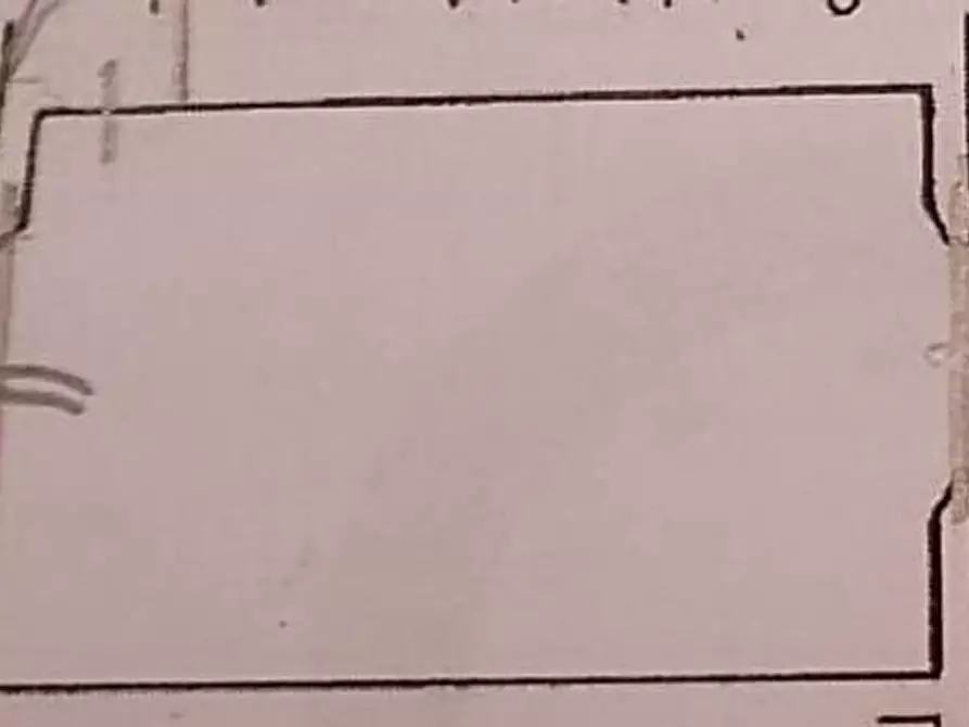 Immagine 3 di Locale commerciale in affitto  a Lucca