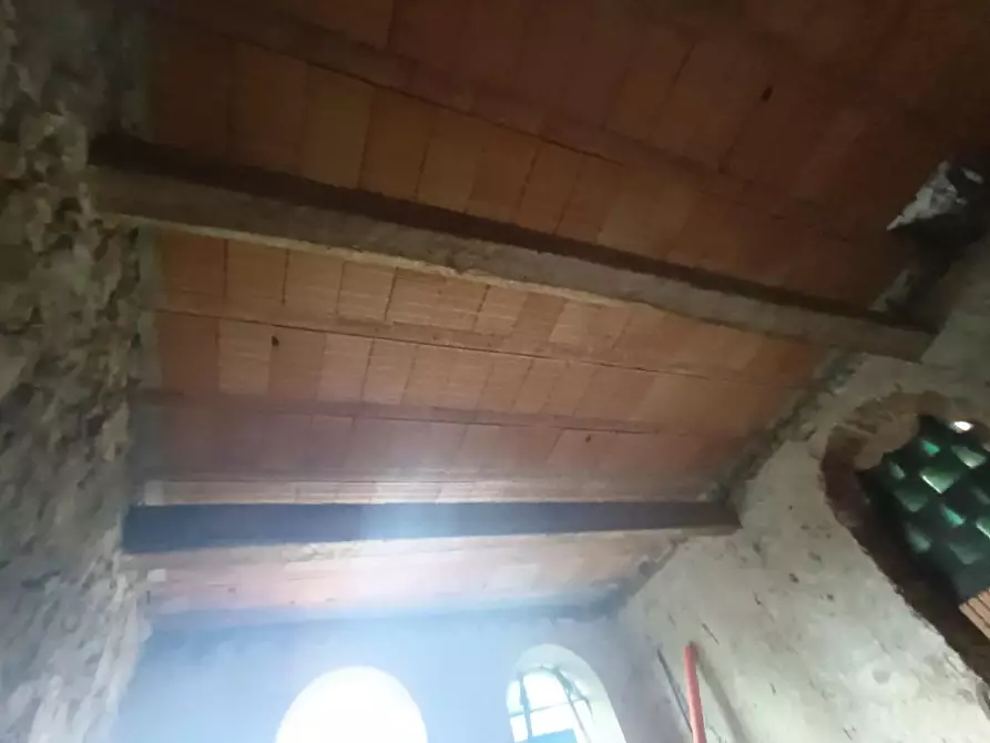 Immagine 16 di Terratetto in vendita  a Lucca