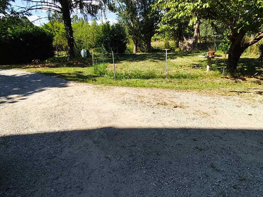 Immagine 34 di Villa in vendita  a Lucca