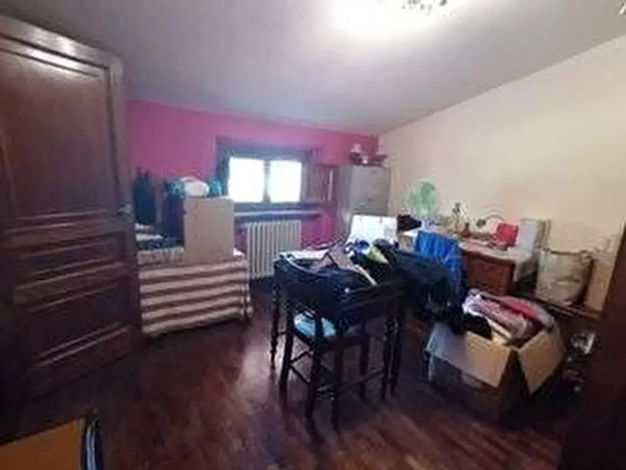 Immagine 13 di Villa in vendita  a Lucca