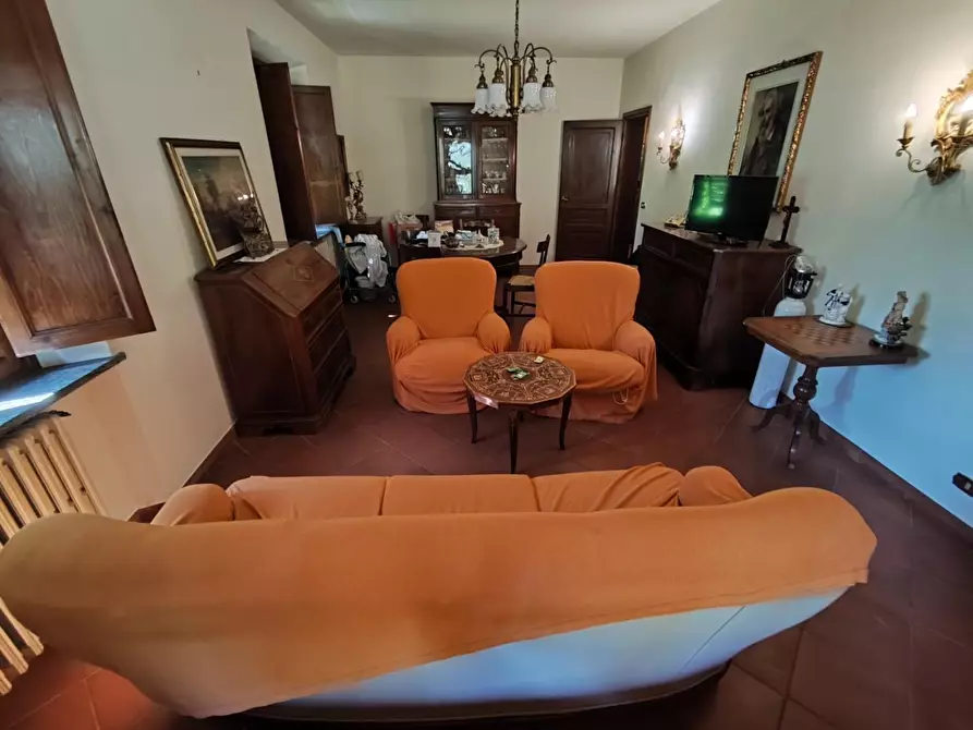 Immagine 40 di Villa in vendita  a Lucca