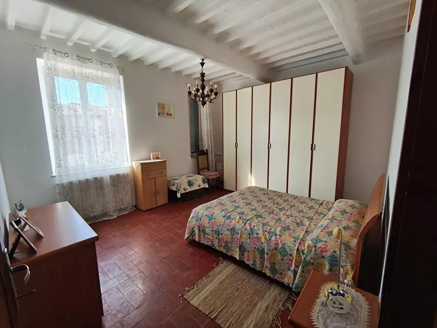 Immagine 55 di Terratetto in vendita  a Lucca