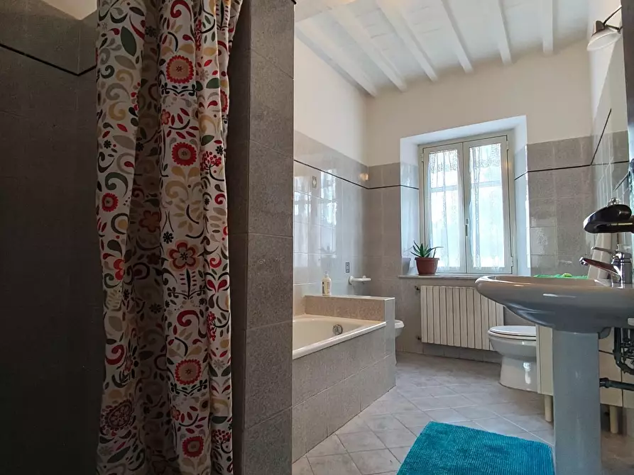 Immagine 59 di Terratetto in vendita  a Lucca