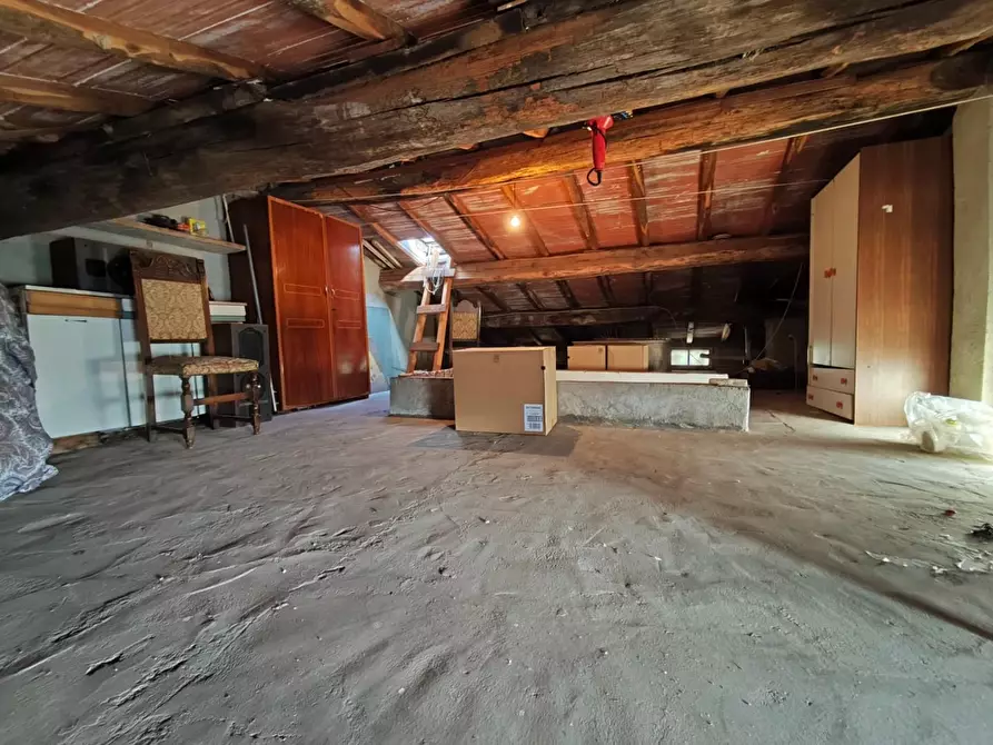 Immagine 10 di Terratetto in vendita  a Lucca