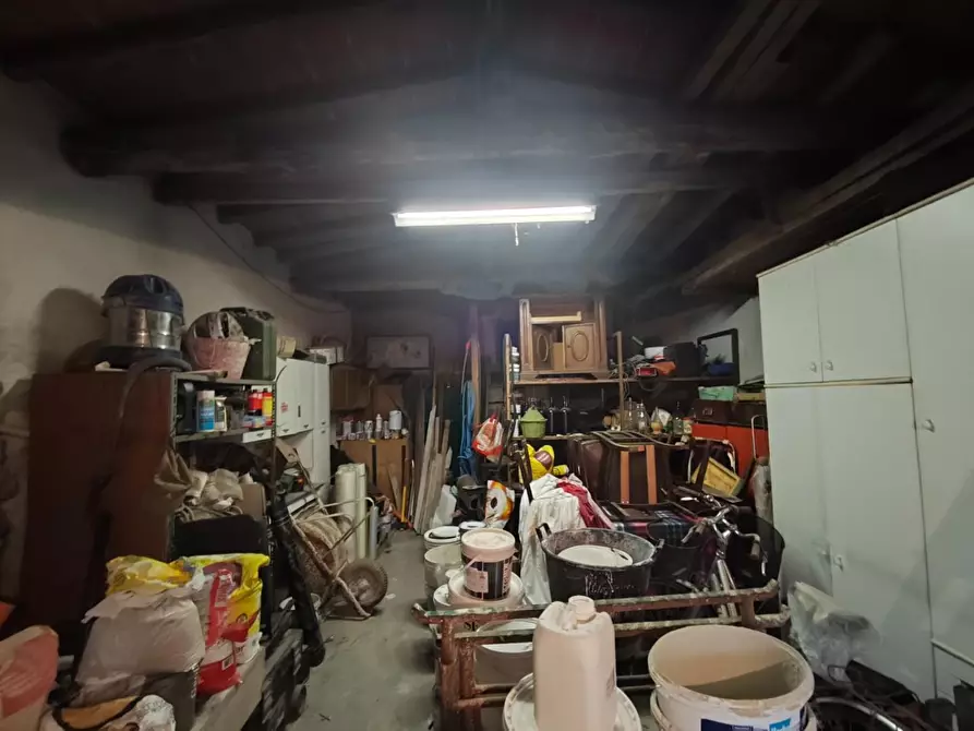 Immagine 35 di Terratetto in vendita  a Lucca