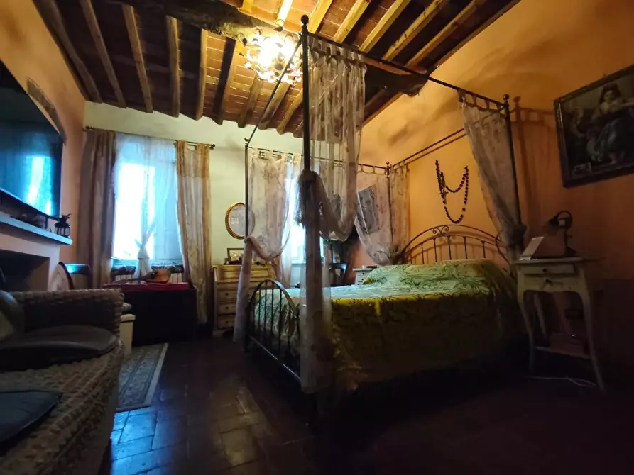 Immagine 28 di Terratetto in vendita  a Lucca