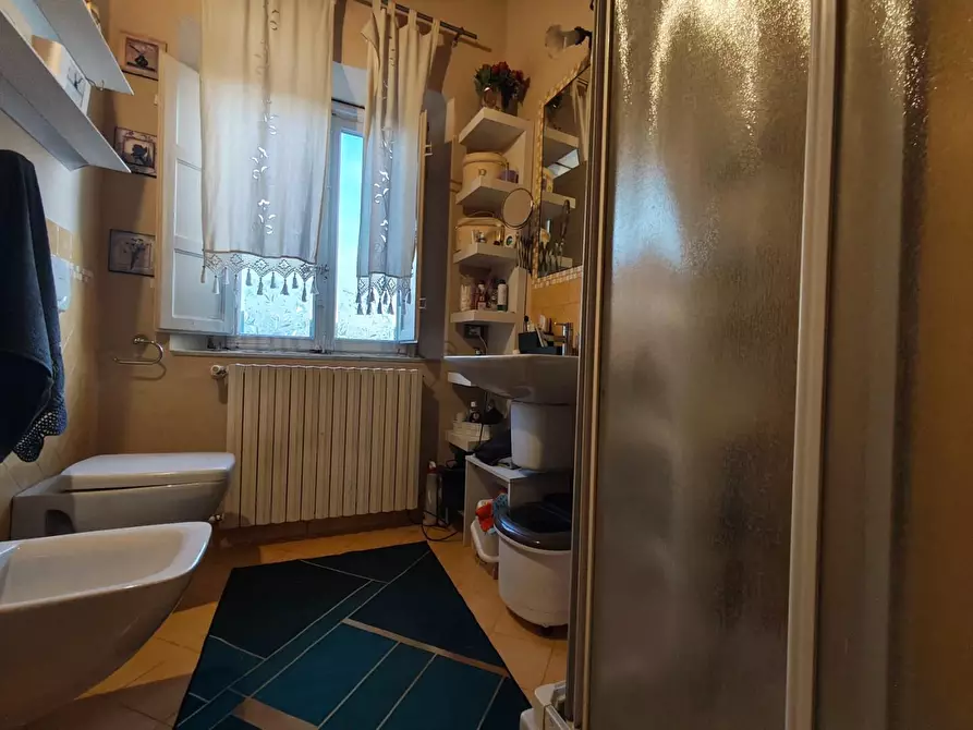 Immagine 48 di Terratetto in vendita  a Lucca