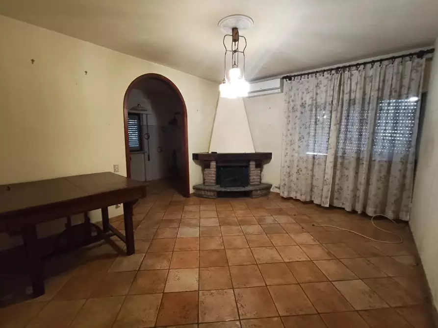 Immagine 18 di Villa in vendita  a Lucca