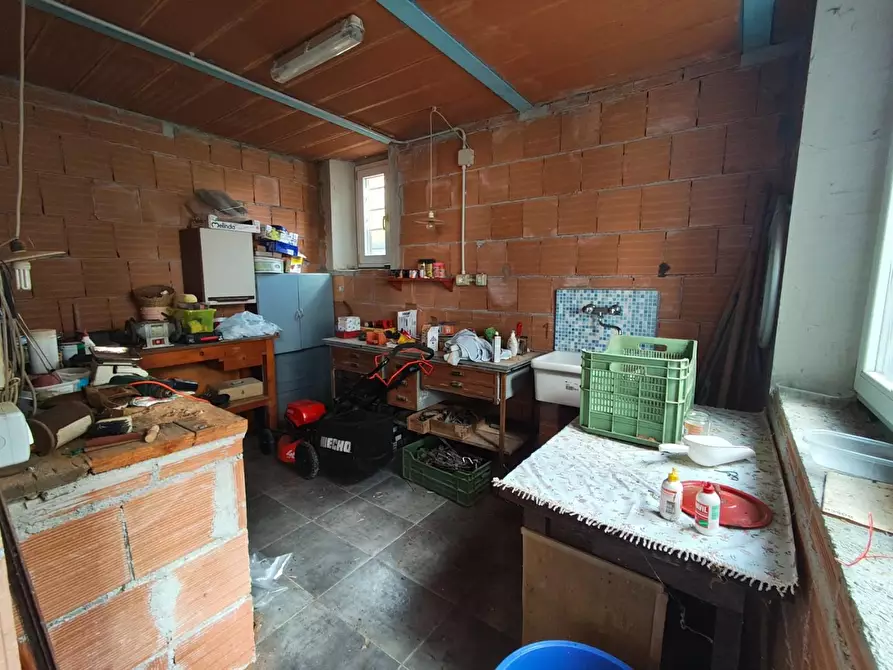 Immagine 52 di Villa in vendita  a Lucca