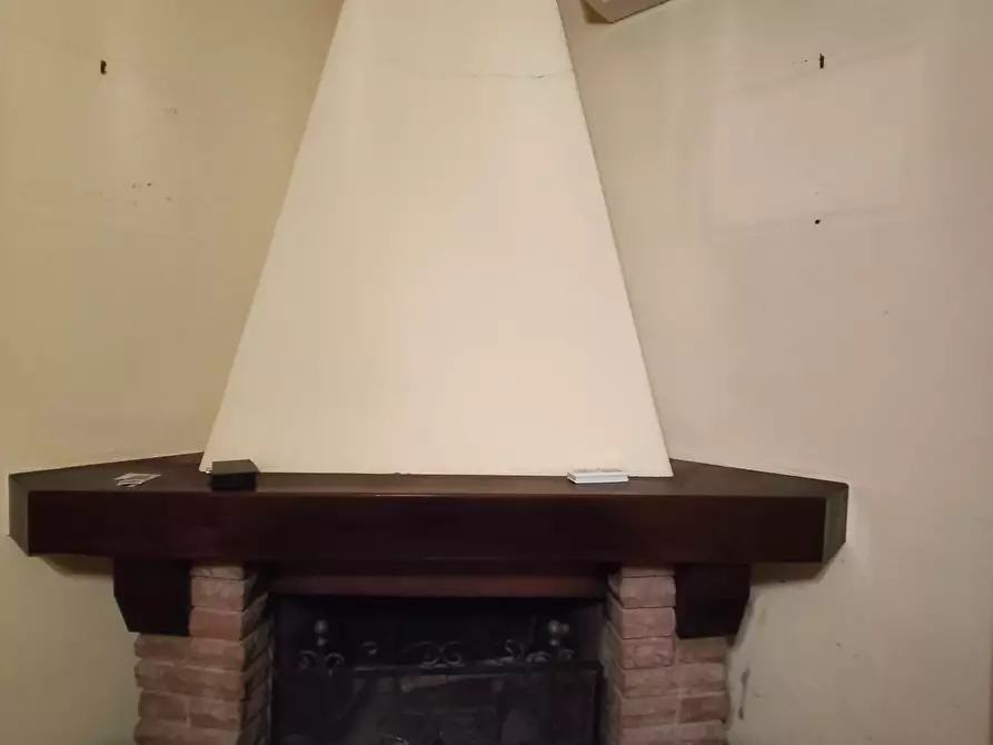 Immagine 17 di Villa in vendita  a Lucca