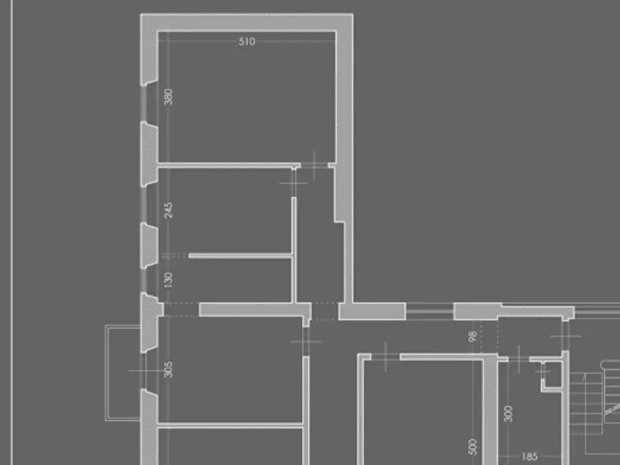 Immagine 8 di Appartamento in vendita  a Lucca