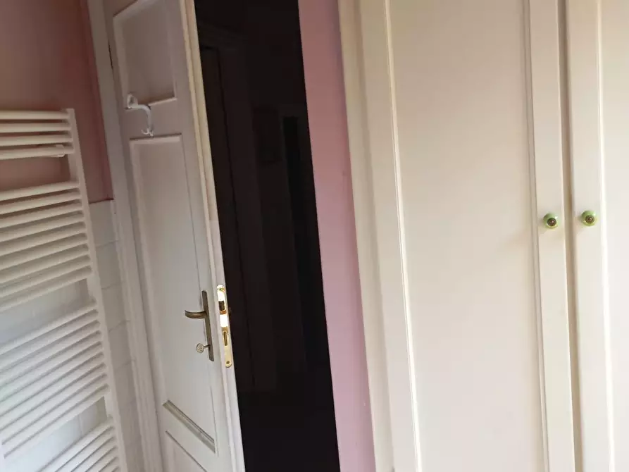 Immagine 95 di Casa colonica in vendita  a Capannori