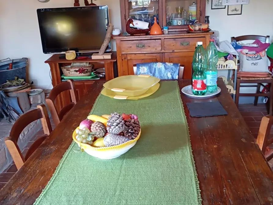 Immagine 84 di Casa colonica in vendita  a Capannori