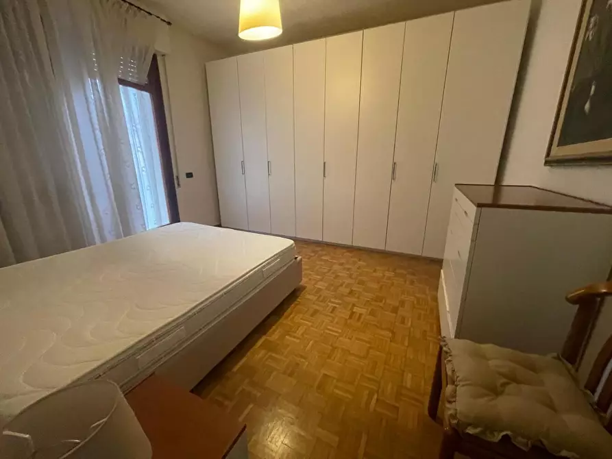 Immagine 15 di Appartamento in vendita  a Carrara