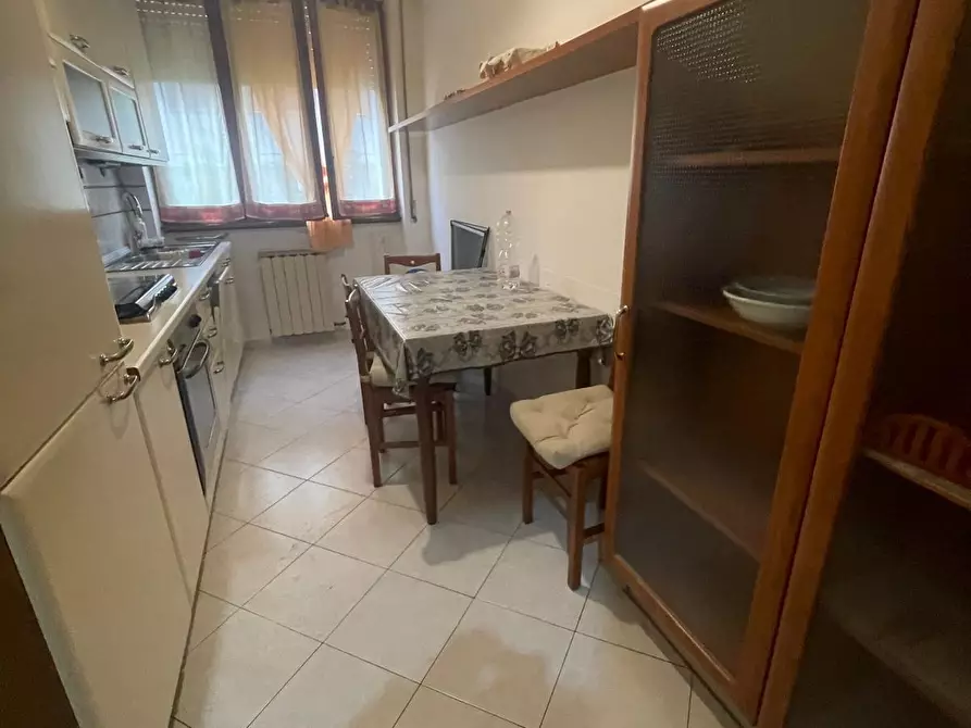 Immagine 26 di Appartamento in vendita  a Carrara