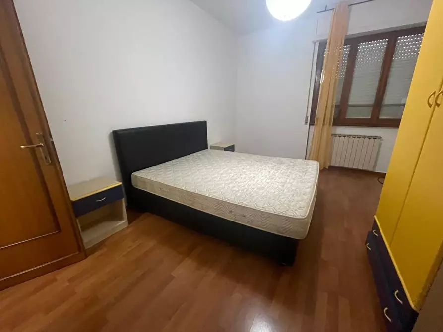 Immagine 18 di Appartamento in vendita  a Carrara