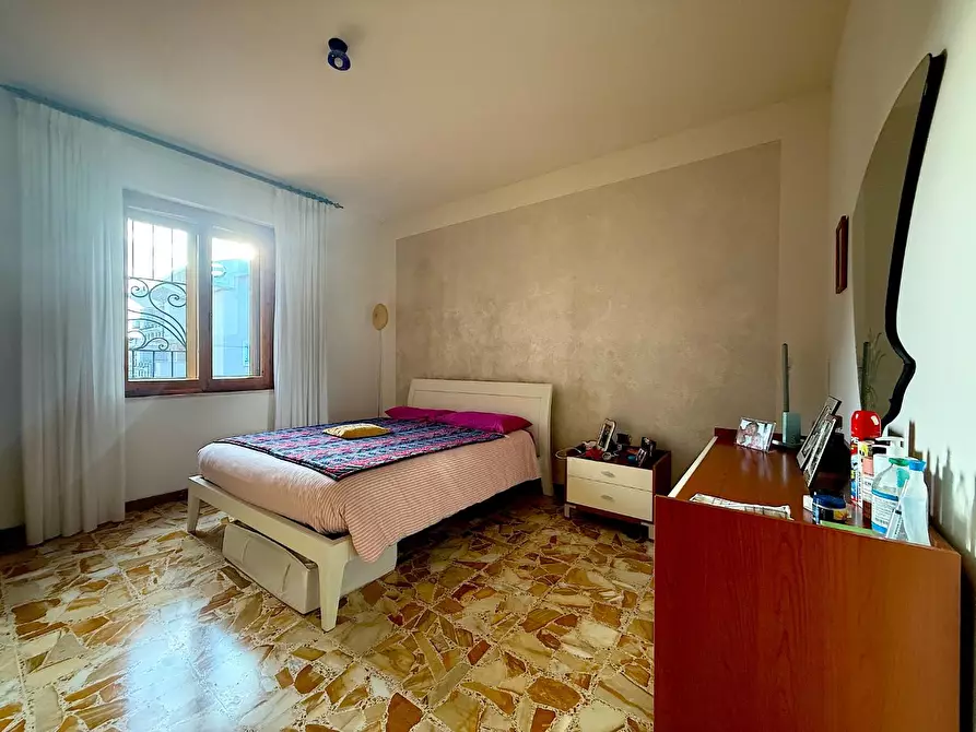 Immagine 8 di Appartamento in vendita  a Empoli