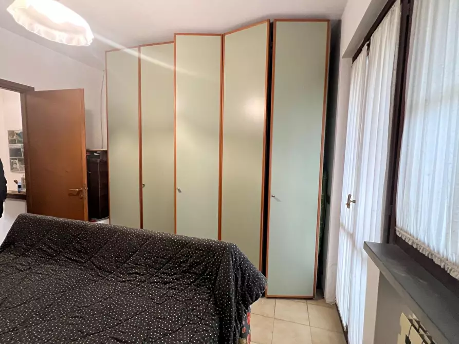 Immagine 30 di Villetta a schiera in vendita  a Massa