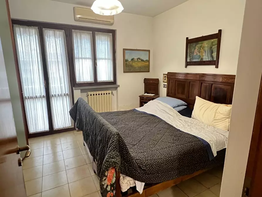 Immagine 27 di Villetta a schiera in vendita  a Massa