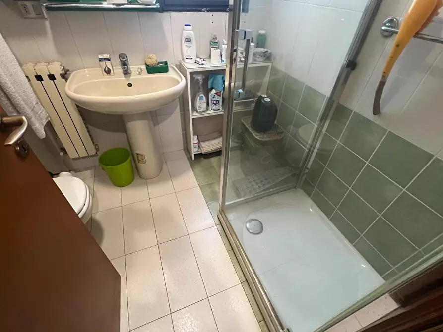 Immagine 35 di Villetta a schiera in vendita  a Massa