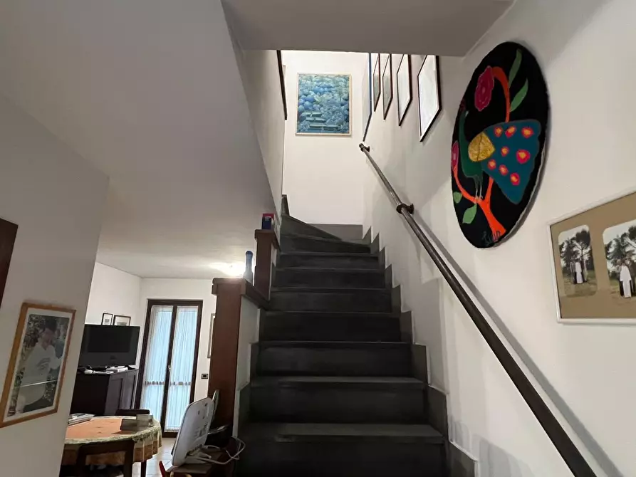 Immagine 25 di Villetta a schiera in vendita  a Massa