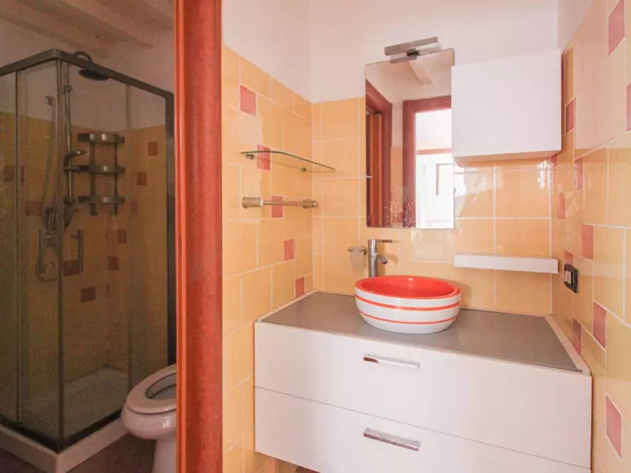 Immagine 18 di Appartamento in vendita  a Pisa