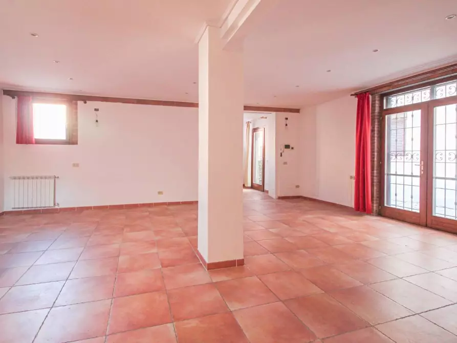 Immagine 5 di Appartamento in vendita  a Pisa