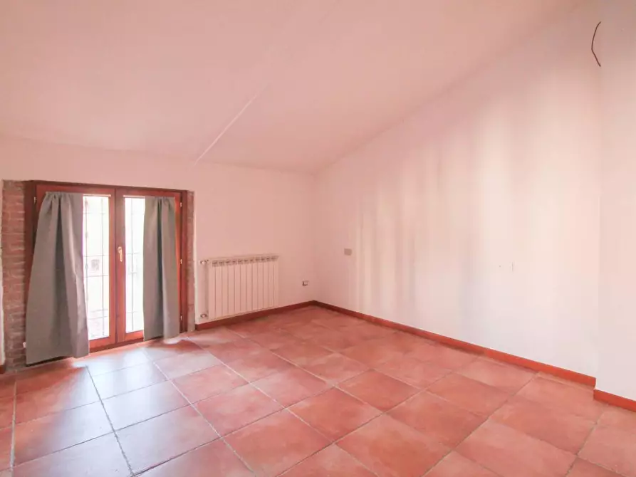 Immagine 38 di Appartamento in vendita  a Pisa