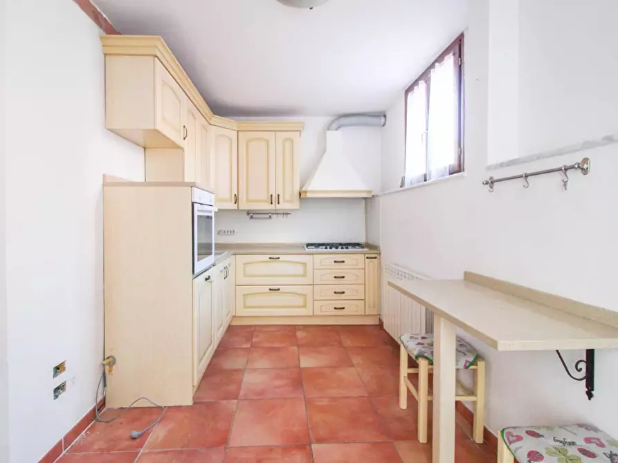 Immagine 16 di Appartamento in vendita  a Pisa