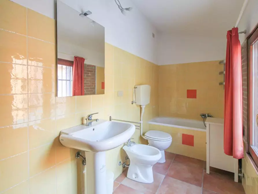 Immagine 30 di Appartamento in vendita  a Pisa