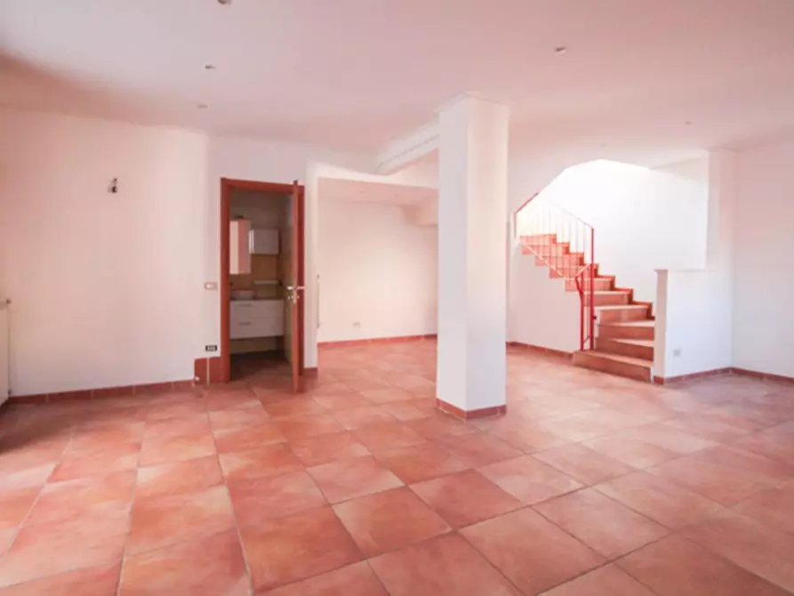 Immagine 3 di Appartamento in vendita  a Pisa