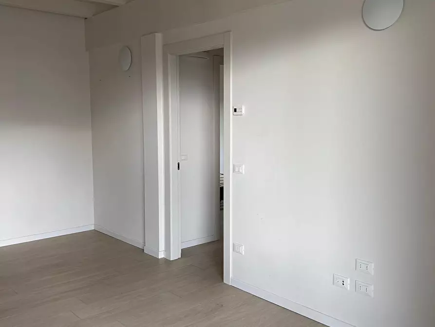 Immagine 5 di Appartamento in affitto  a Empoli