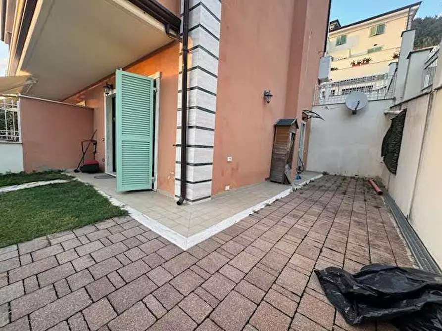 Immagine 20 di Casa semindipendente in vendita  a Carrara