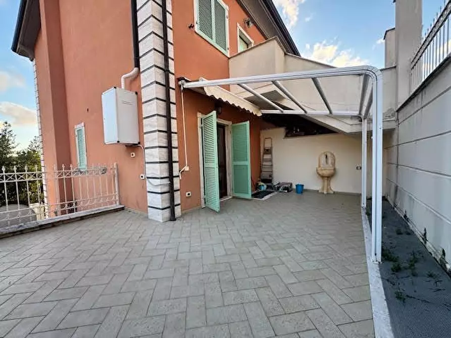 Immagine 14 di Casa semindipendente in vendita  a Carrara