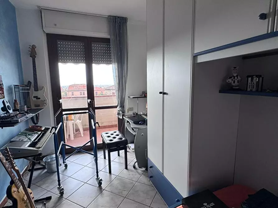 Immagine 15 di Appartamento in vendita  a Massa