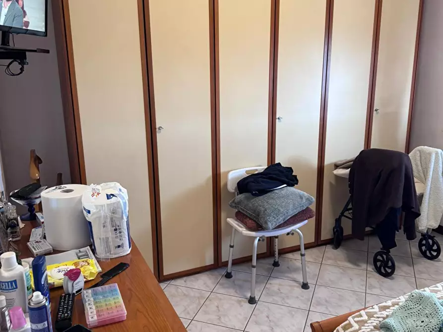 Immagine 12 di Appartamento in vendita  a Massa