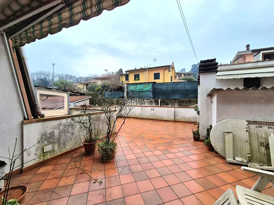 Immagine 13 di Terratetto in vendita  a Lucca