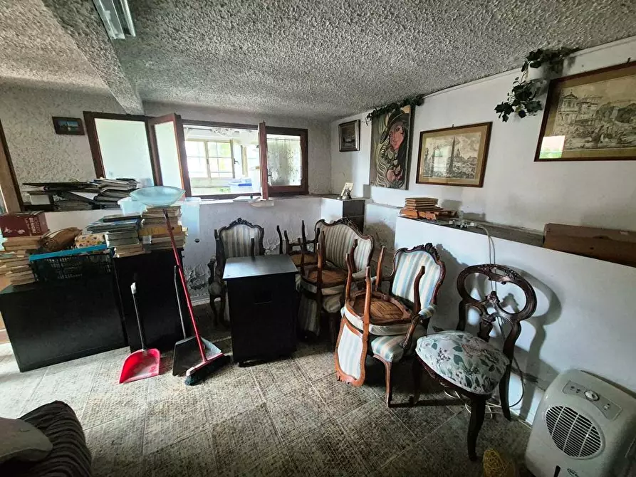 Immagine 32 di Casa indipendente in vendita  a Siena