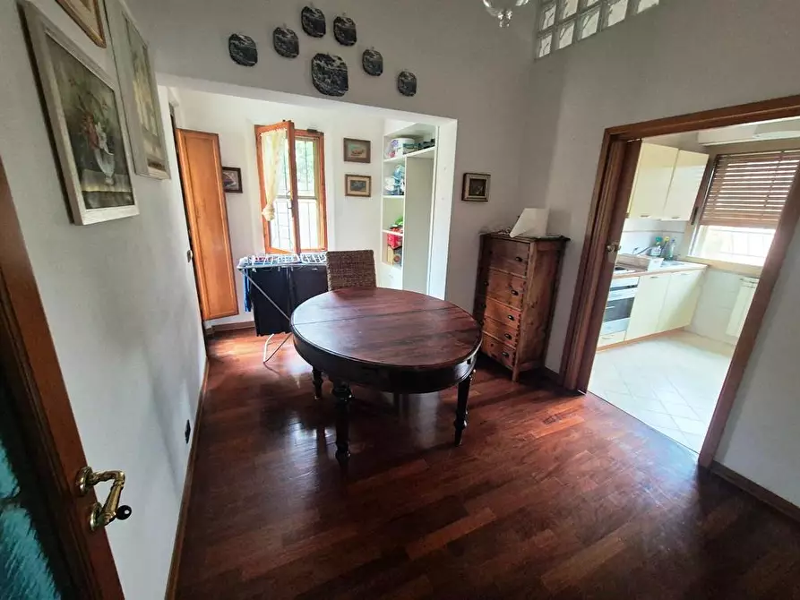 Immagine 23 di Casa indipendente in vendita  a Siena