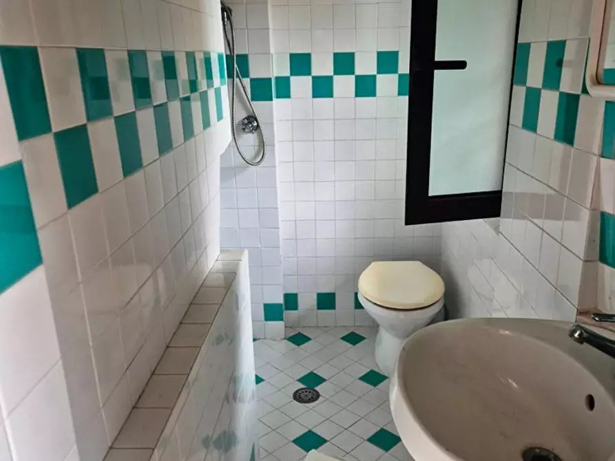 Immagine 31 di Casa indipendente in vendita  a Siena