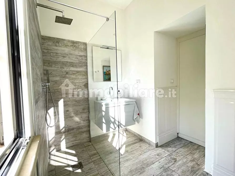 Immagine 16 di Villa in vendita  a Forte Dei Marmi