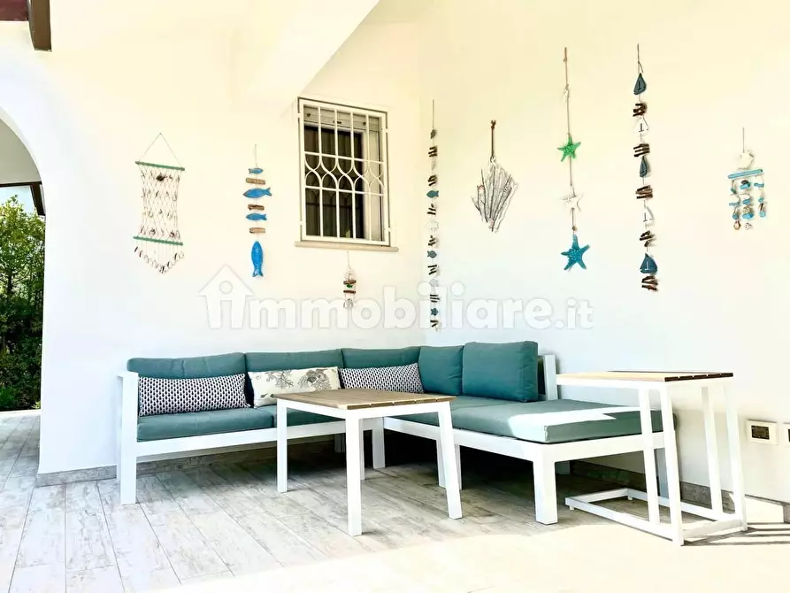 Immagine 5 di Villa in vendita  a Forte Dei Marmi