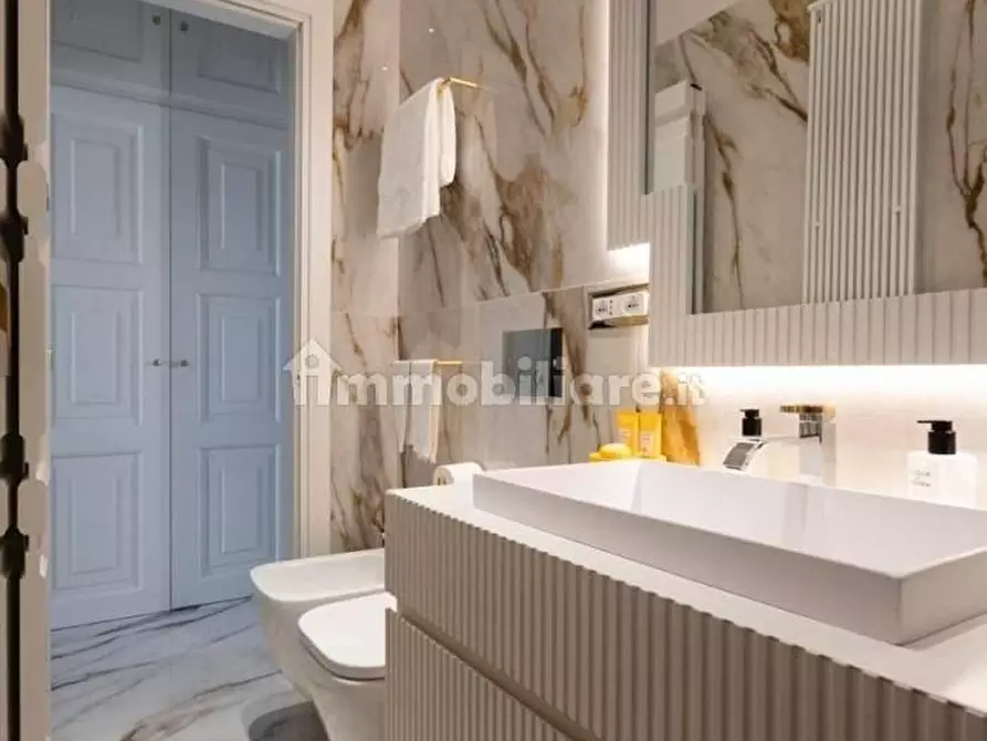 Immagine 8 di Villetta a schiera in vendita  a Forte Dei Marmi