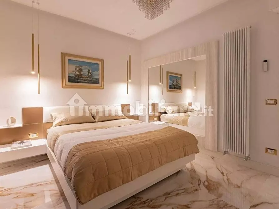 Immagine 10 di Villetta a schiera in vendita  a Forte Dei Marmi